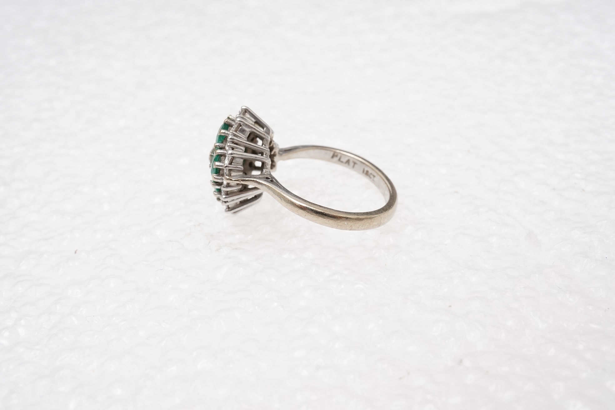 A fine Art Deco sapphire and diamond ring, circa 1920